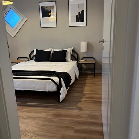 Black&White Apartment Uzwil Екстер'єр фото