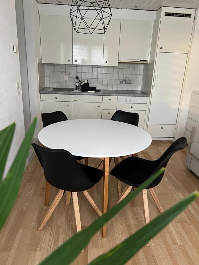 Black&White Apartment Uzwil Екстер'єр фото