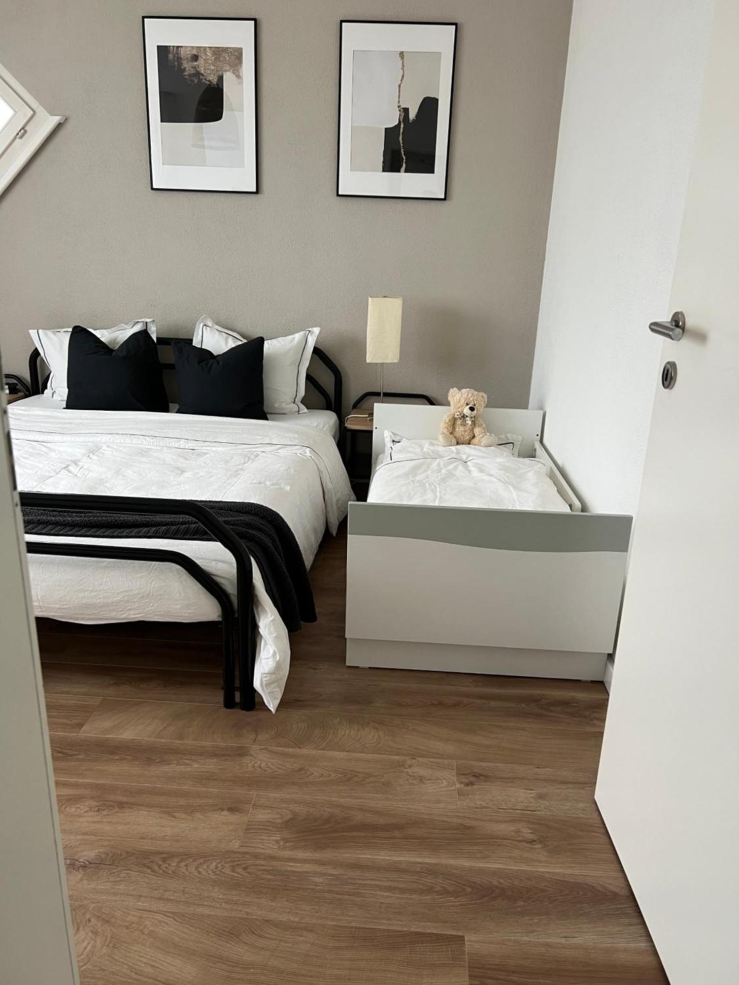Black&White Apartment Uzwil Екстер'єр фото